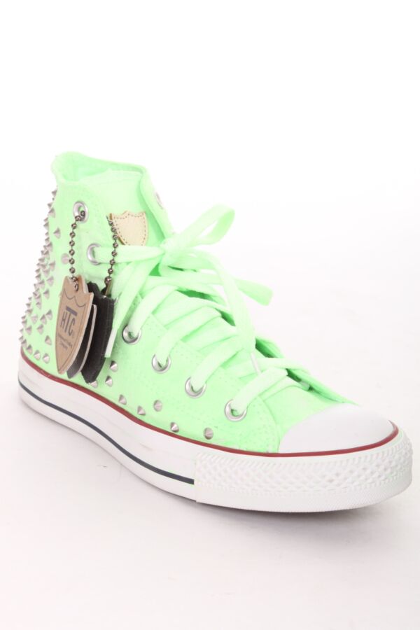 Light Studded Sneakers van Hollywood Trading Company 12SHTSC001